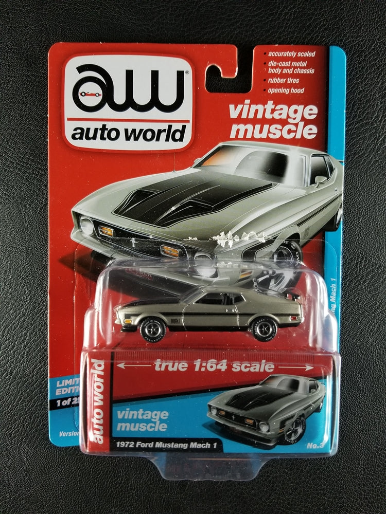 Auto World - 1972 Ford Mustang Mach 1 (Silver) [3/6 - Premium Series Release 2]