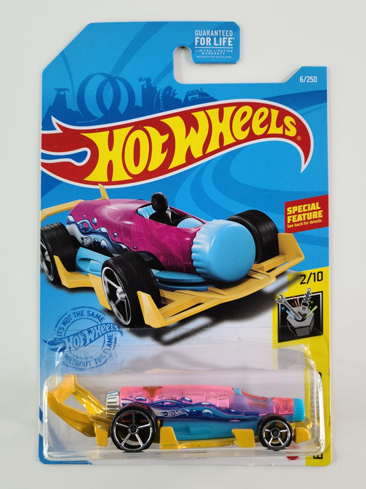 Hot Wheels - Carbonator (Translucent Pink)