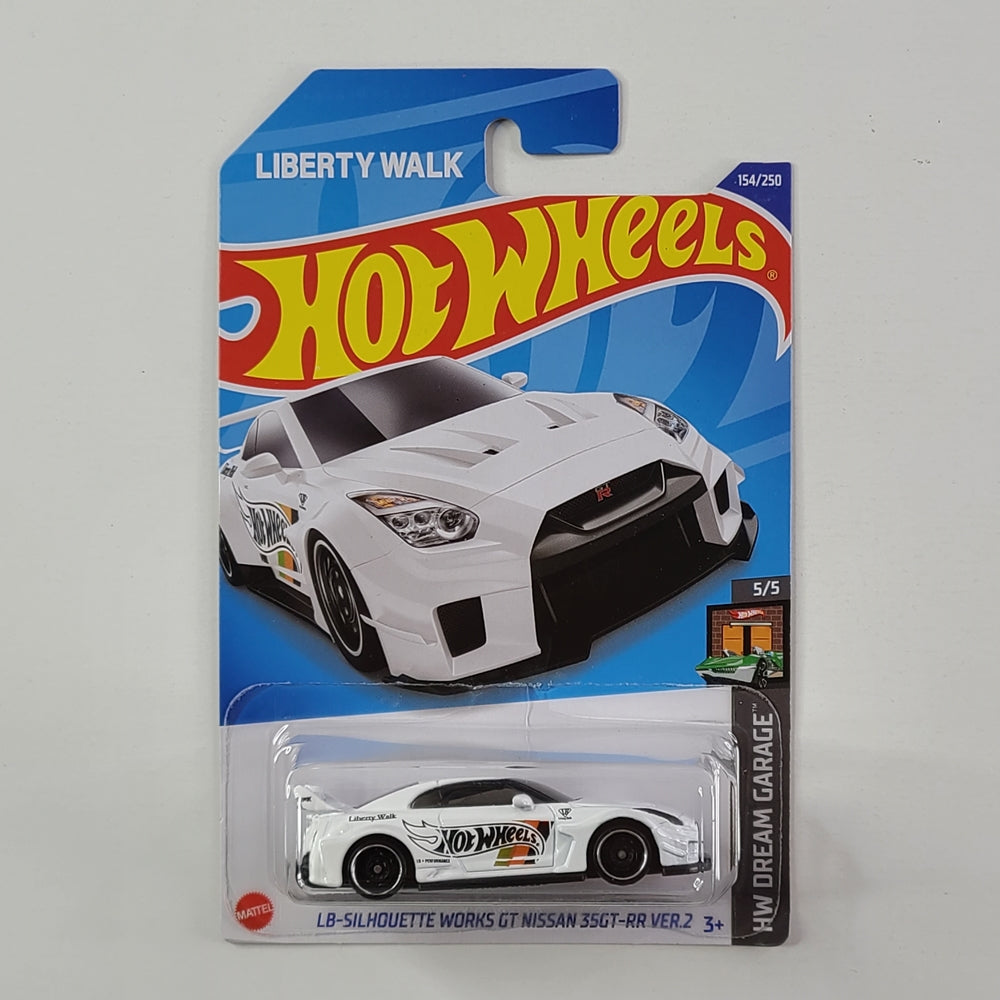 Hot Wheels - LB-Silhouette Works GT Nissan 35GT-RR VER.2 (White)