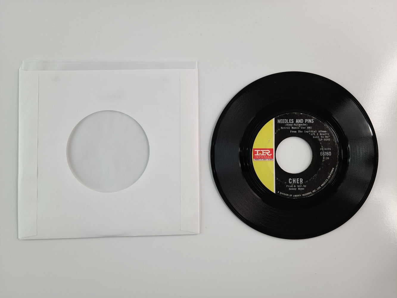 Cher - Bang Bang (My Baby Shot Me Down) / Needles and Pins (1966, 7'' Single)