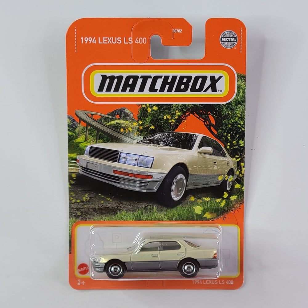 Matchbox - 1994 Lexus LS 400 (Pearl Beige)