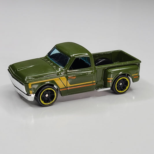 Custom '69 Chevy (Green)