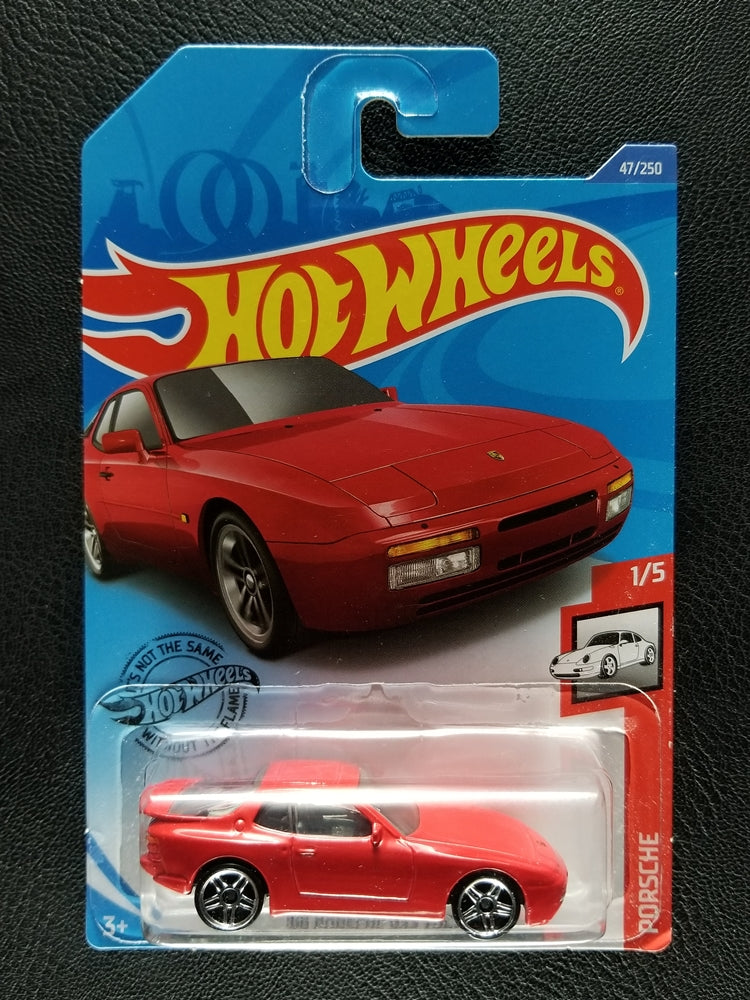 Hot Wheels - '89 Porsche 944 Turbo (Red)