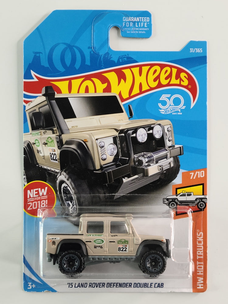 Hot Wheels - '15 Land Rover Defender Double Cab (Matte Khaki)