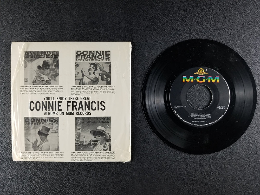 Connie Francis - Valentino; You Made Me Love You / Because of You; Young at Heart (1961, 7'' EP)