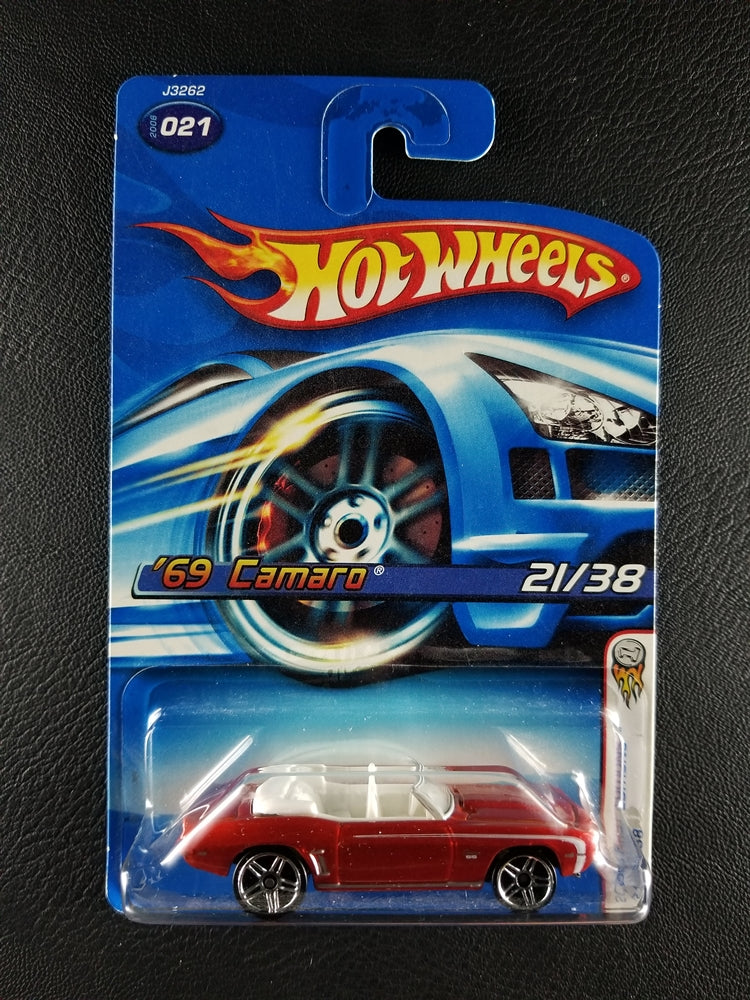 Hot Wheels - '69 Camaro (Red) [21/38 - HW 2006 First Editions]