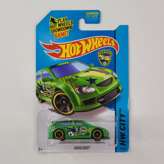 Hot Wheels - Audacious (Green) [HW City: HW Goal (2014) - 19/250]