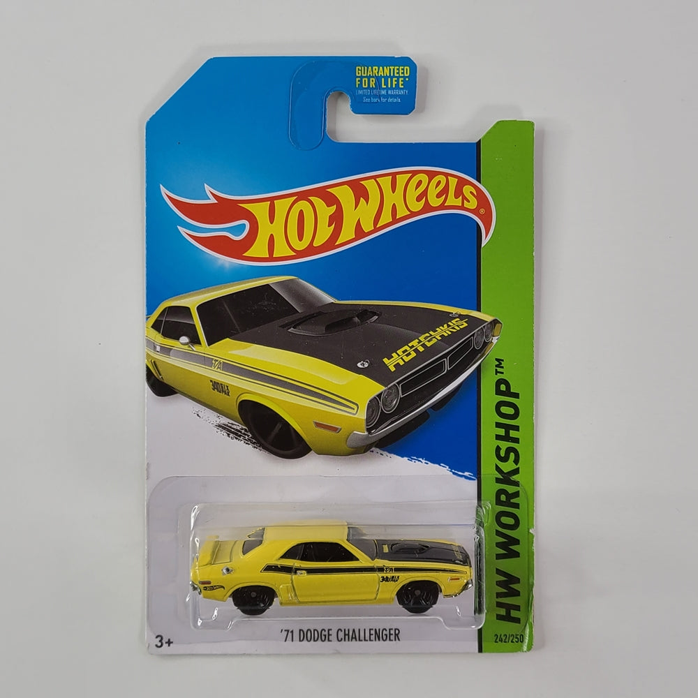 Hot Wheels - '71 Dodge Challenger (Yellow) [HW Workshop: HW Performance (2014) - 242/250]