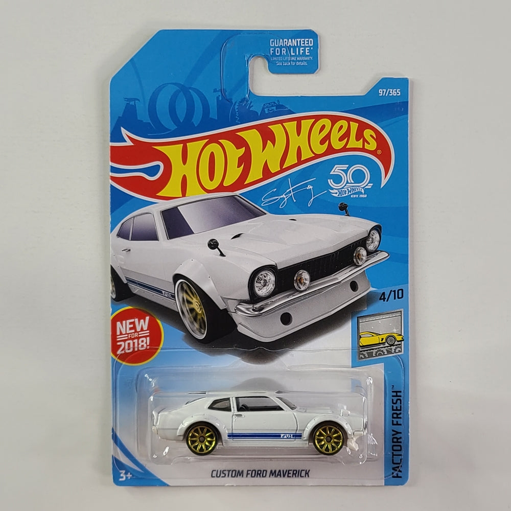 Hot Wheels - Custom Ford Maverick (White)