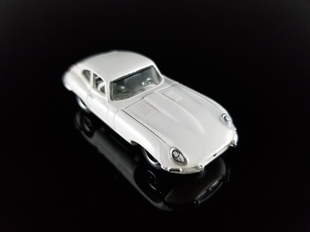 1961 Jaguar E-Type Coupe (II)