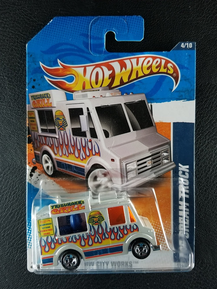 Hot Wheels - Ice Cream Truck (White) – Throwback Collectibles