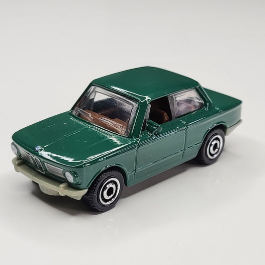 1969 BMW 2002 (Green)