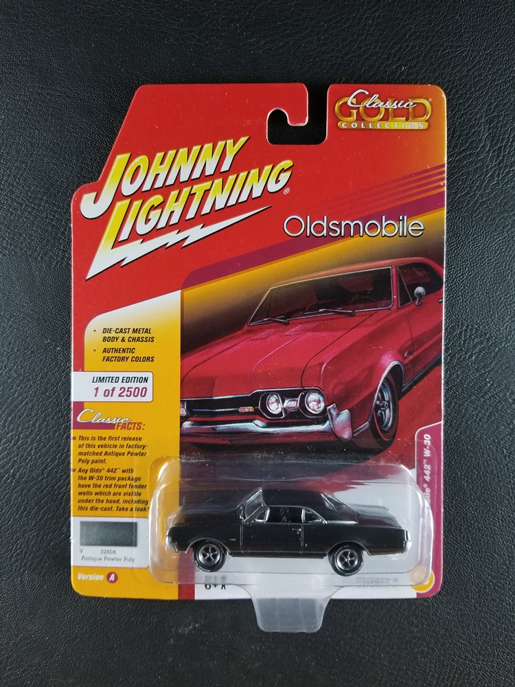 Johnny Lightning - 1967 Oldsmobile 442 W-30 (Gray) [Version A] [Ltd., 1 of 2500]