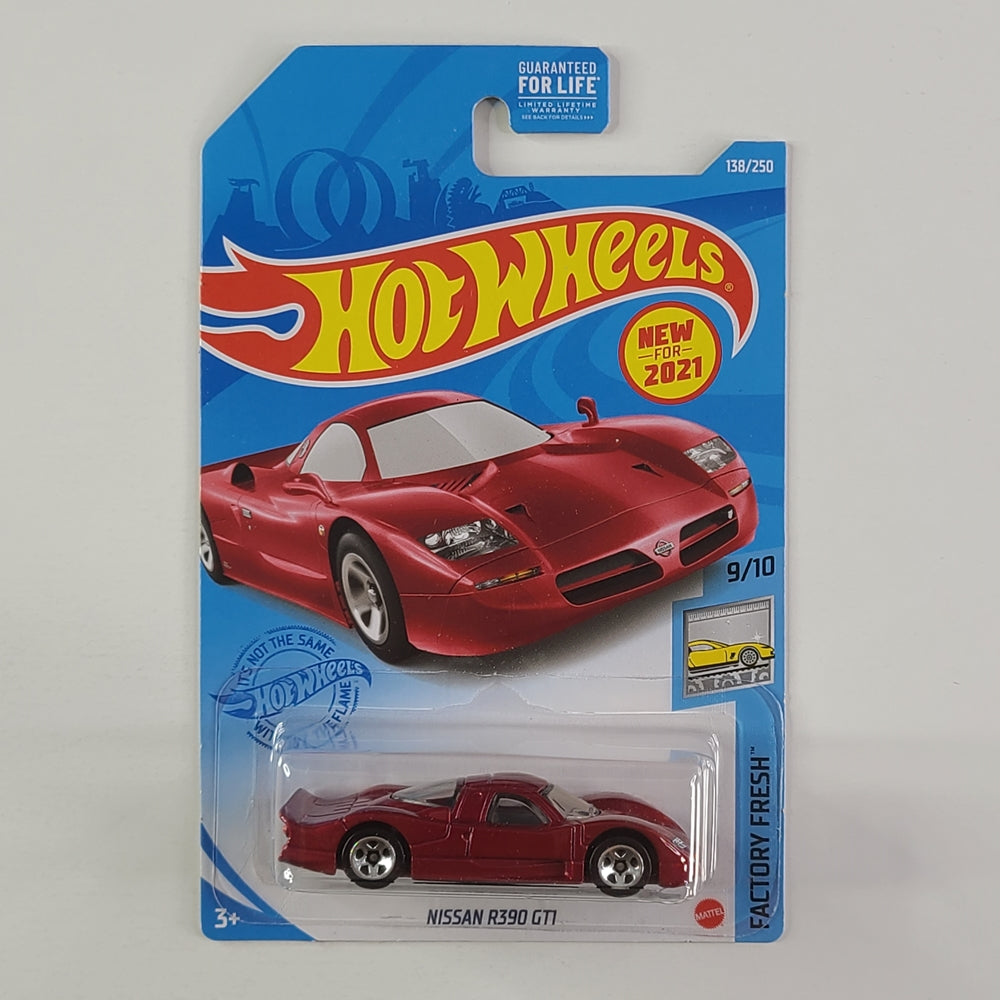 Hot Wheels - Nissan R390 GT1 (Metalflake Red)