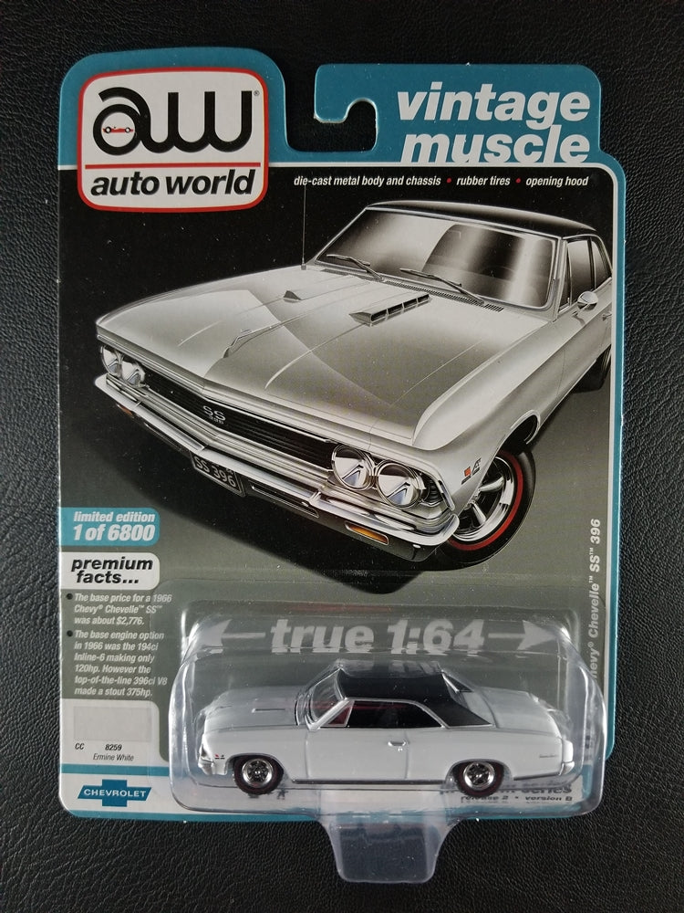 Auto World - 1966 Chevy Chevelle SS 396 (Emine White) [Limited Edition 1 of 6800]