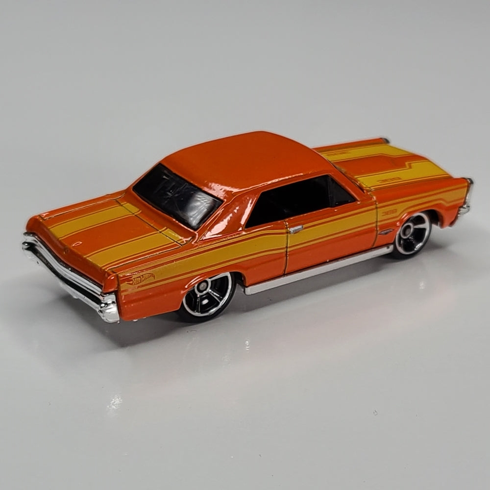 65 Pontiac GTO (Orange)