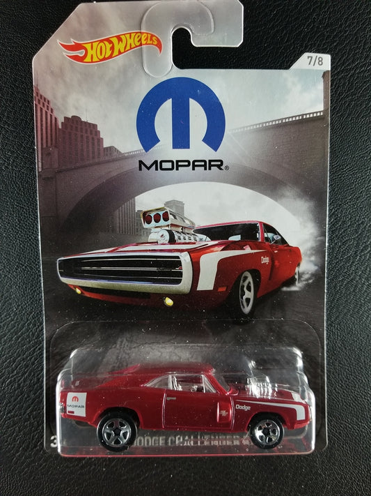 Hot Wheels - '70 Dodge Challenger R-T (Red) [7/8 - 2018 HW Mopar]