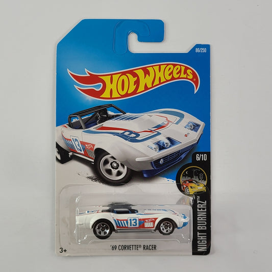 Hot Wheels - '69 Corvette Racer (White)