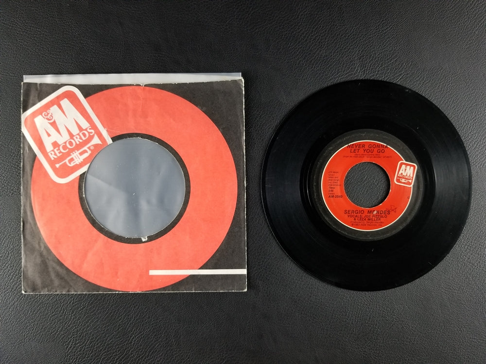 Sergio Mendes - Never Gonna Let You Go (1983, 7'' Single)