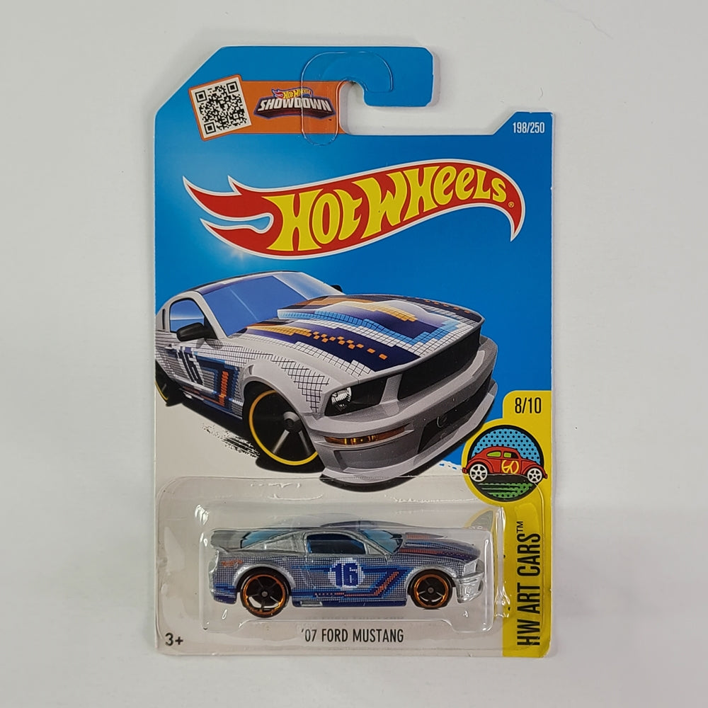 Hot Wheels - '07 Ford Mustang (Metalflake Silver)