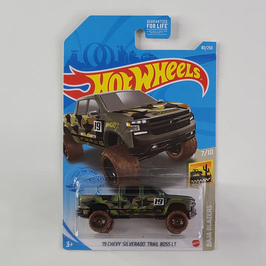 Hot Wheels - '19 Chevy Silverado Trail Boss LT (Matte Dark Green)