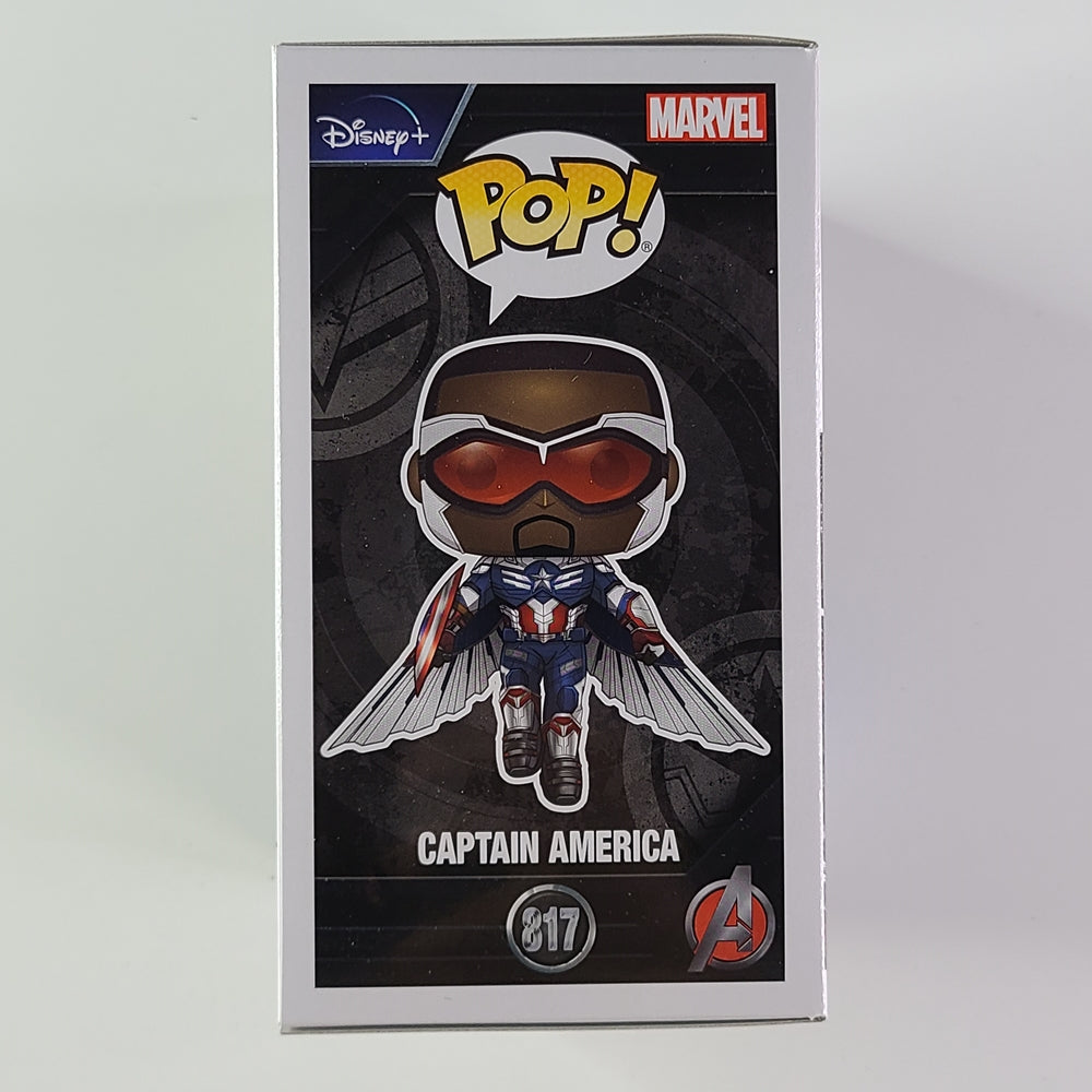 Funko Pop! - Captain America #817 [Walmart Exclusive]