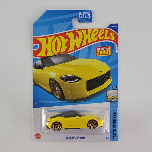 Hot Wheels - Nissan Z Proto (Ikazuchi Yellow)