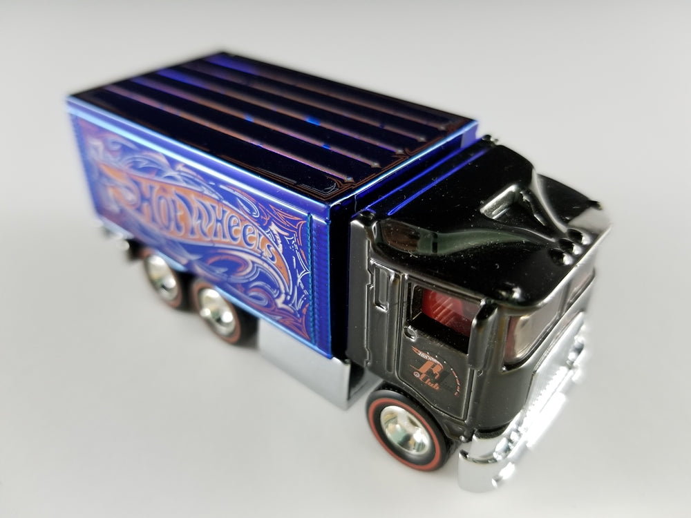 Hot Wheels HiWay Hauler Redline (I)