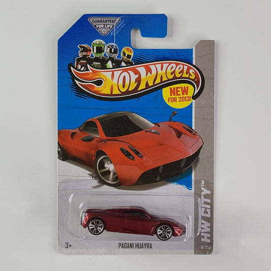 Hot Wheels - Pagani Huayra (Metalflake Red)