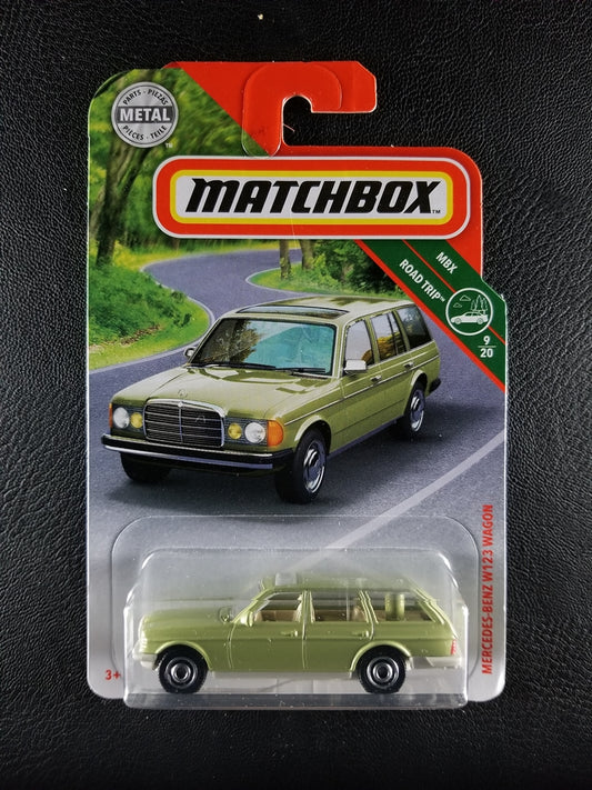 Matchbox - Mercedes-Benz W123 Wagon (Light Green) [9/20 - MBX Road Trip]