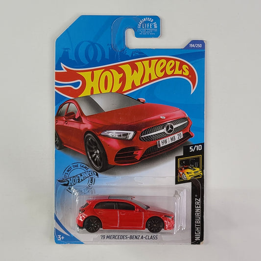 Hot Wheels - '19 Mercedes-Benz A-Class (Red)