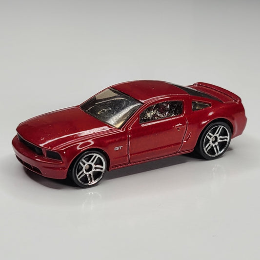 2005 Ford Mustang GT (Red)