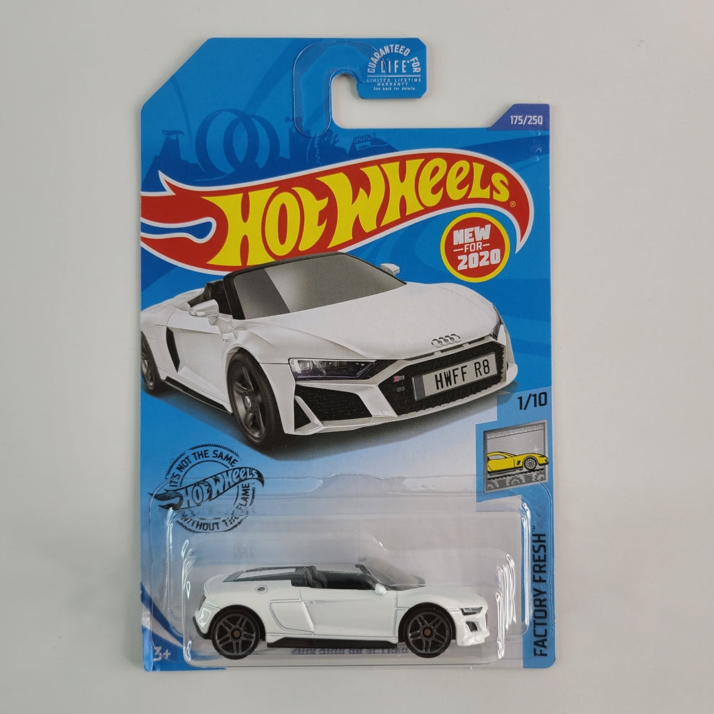 Hot Wheels - 2019 Audi R8 Spyder (White)